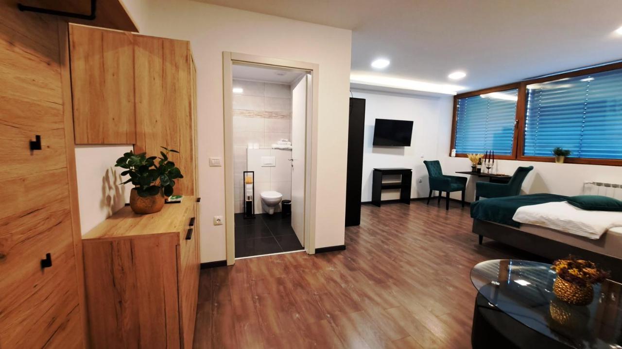 Arcobaleno Apartments & Rooms Varazdin Exterior photo
