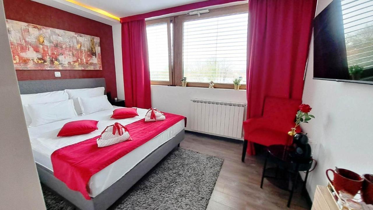 Arcobaleno Apartments & Rooms Varazdin Exterior photo