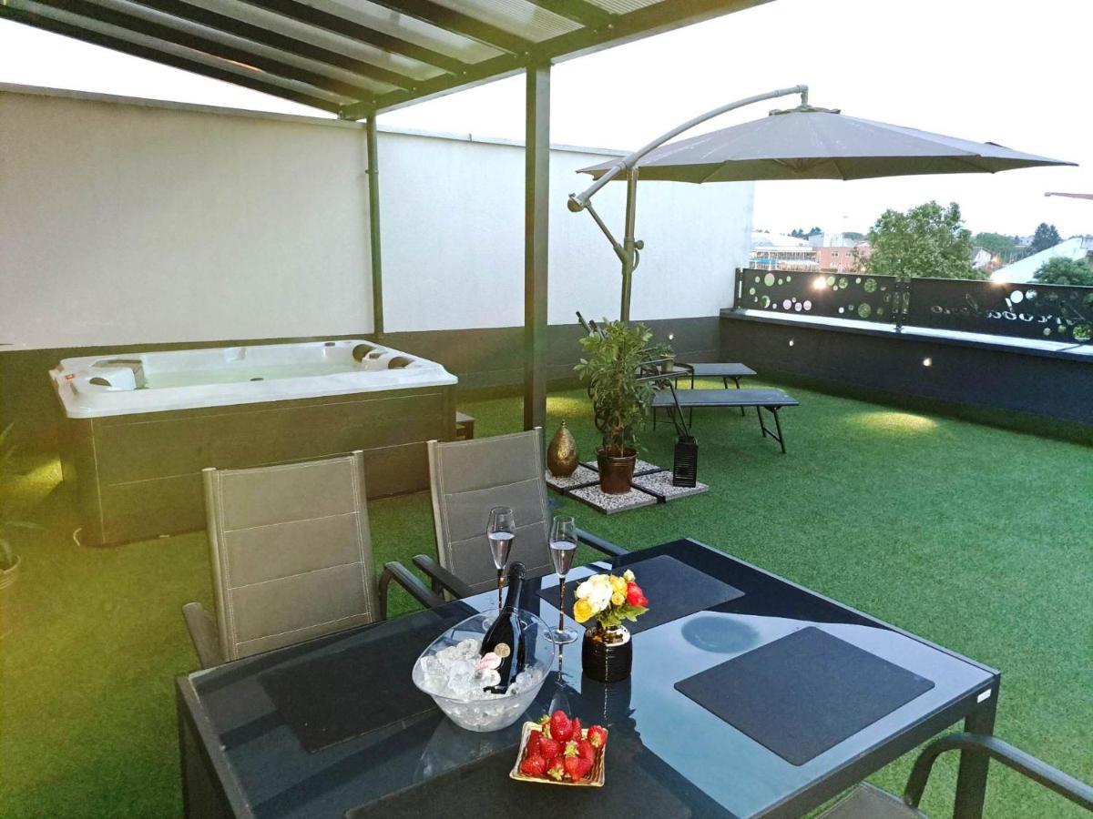Arcobaleno Apartments & Rooms Varazdin Exterior photo